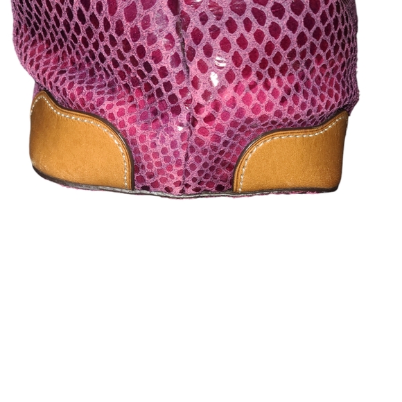 💜💯Authentic Dooney & Bourke Faux Snakeskin Embossed Hobo Bag💜 - Picture 11 of 16
